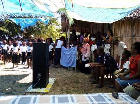 Fête au village Ampasindava